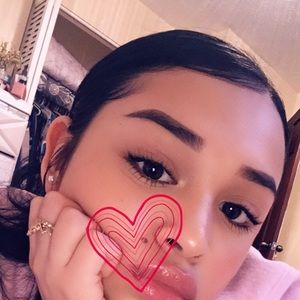 Meet your Posher, Eliana